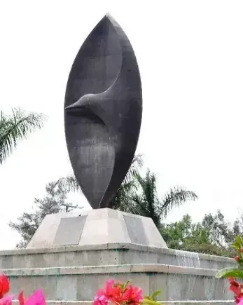 Glorieta Paloma de la Paz