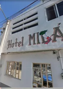 Hotel Milán