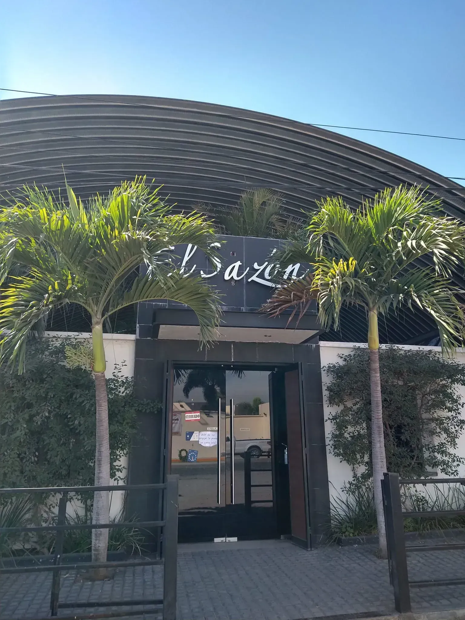 Restaurante El Sazón