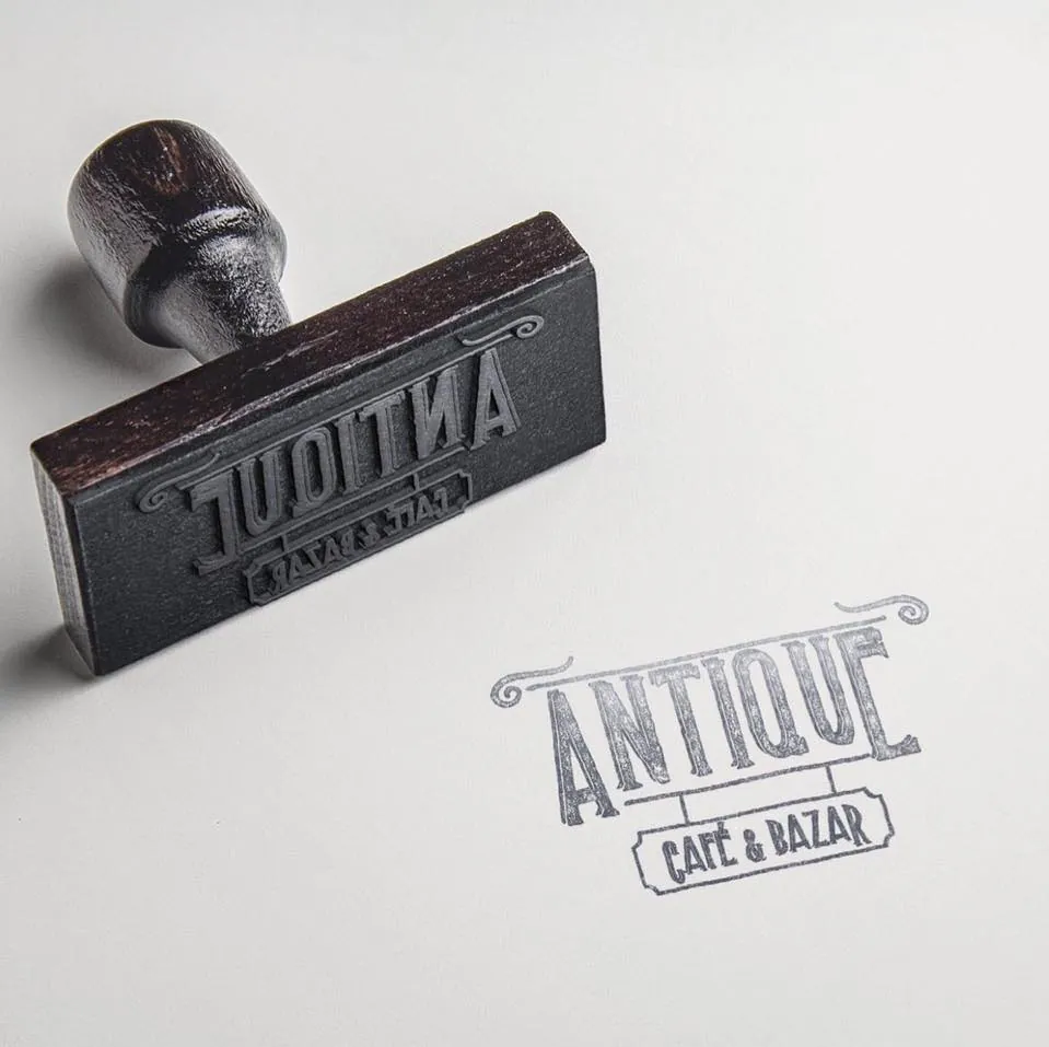 Antique-cafe & Bazar